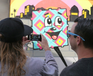 BRITISH ARTIST INSA IS TURNING GRAFFITI INTO AUGMENTED REALITY GIFS