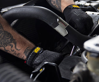 THE HUNDREDS X MECHANIX WEAR :: THE "ORIGINAL" GLOVE IN ACTION