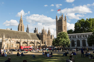 SNAPS AND HAPS :: THE BEATS AND STREETS OF LONDON