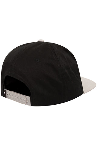 Serif Snapback